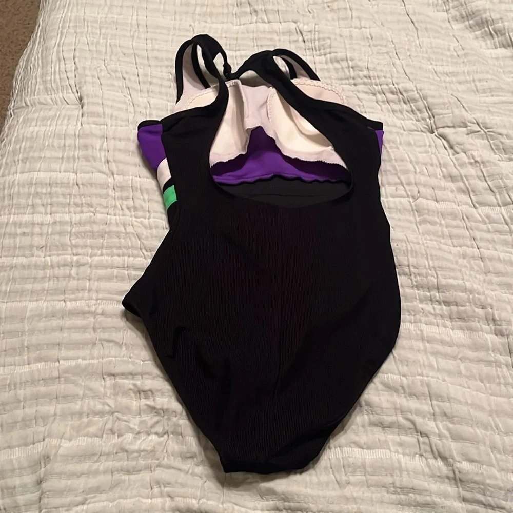 Vintage women’s striped swimsuit size 12 - Picture 4 of 6